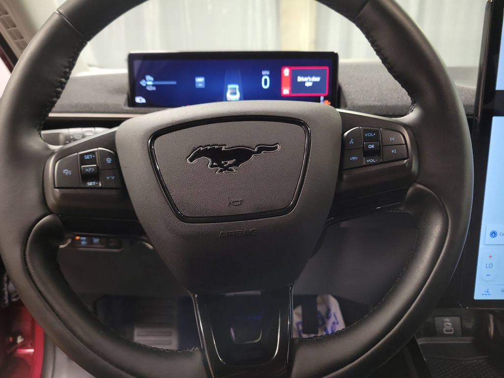 Used 2025 Ford Mustang Mach-E Premium AWD/4WD image 19