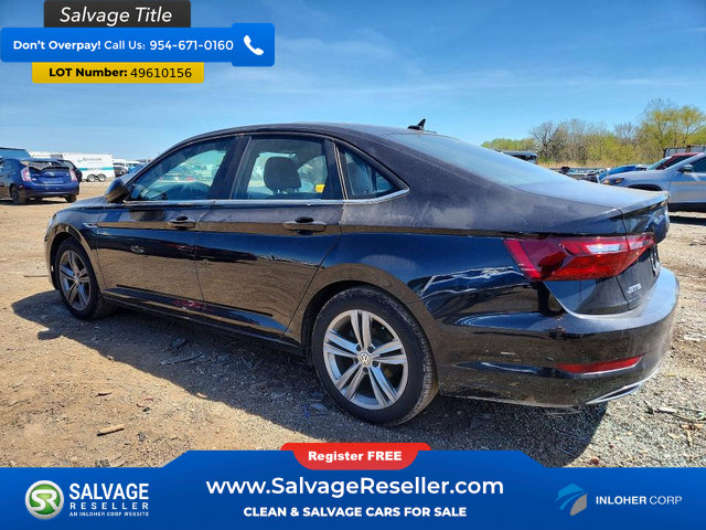 Used 2020 Volkswagen Jetta R-Line w/ R-Line Cold Weather Package FWD image 3