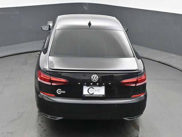 Used 2021 Volkswagen Passat 2.0T R-Line image 42