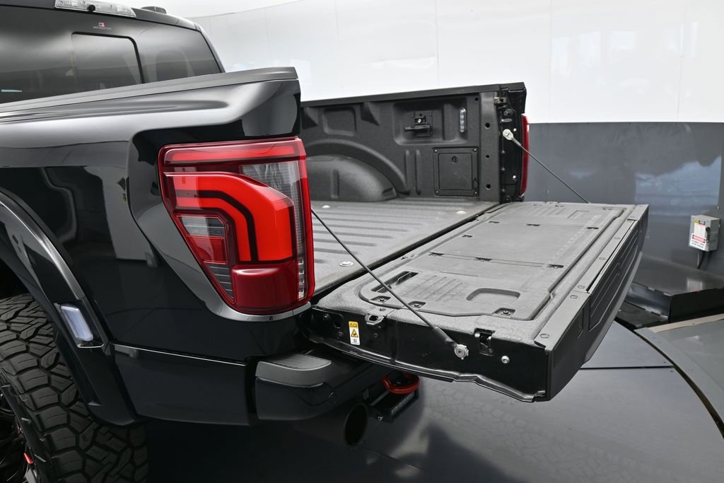 Used 2024 Ford F150 Raptor AWD/4WD image 48