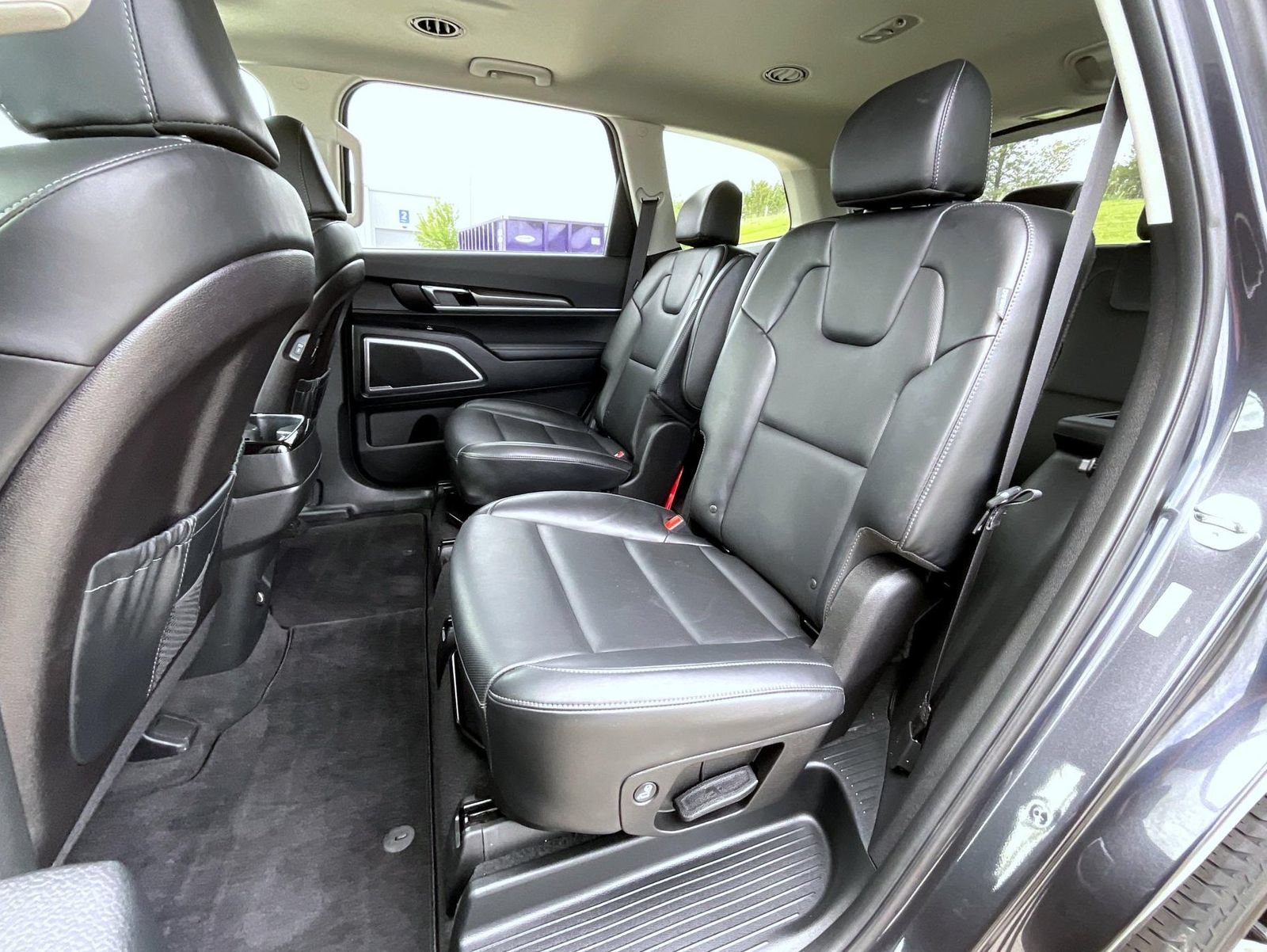 Used 2025 Kia Telluride S AWD/4WD image 22