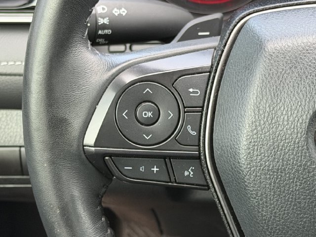Used 2024 Toyota Camry XSE FWD image 13