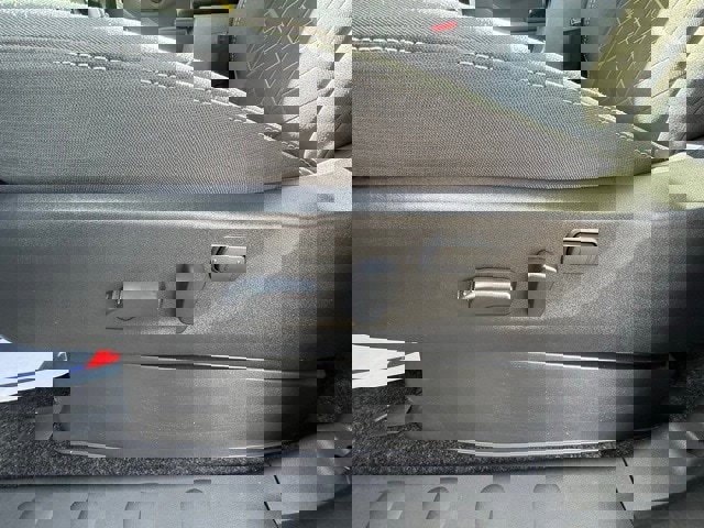 New 2026 Nissan Frontier SV w/ SV Convenience Package image 14