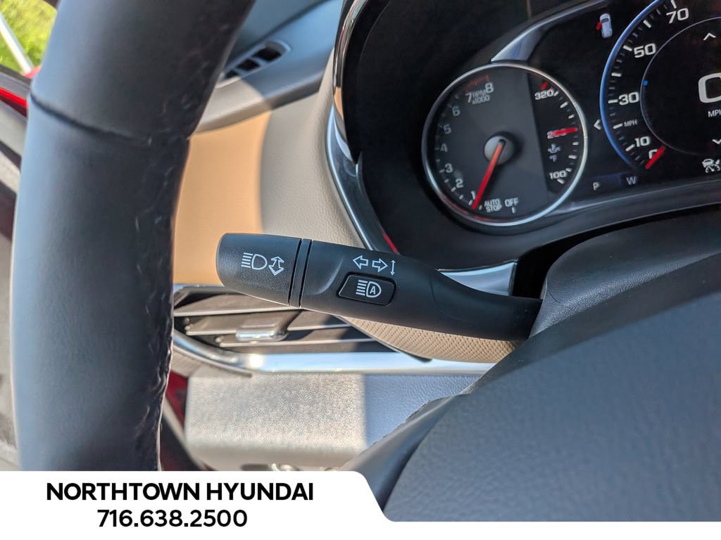 Used 2023 Chevrolet Traverse Premier w/ LPO, Floor Liner Package AWD/4WD image 33