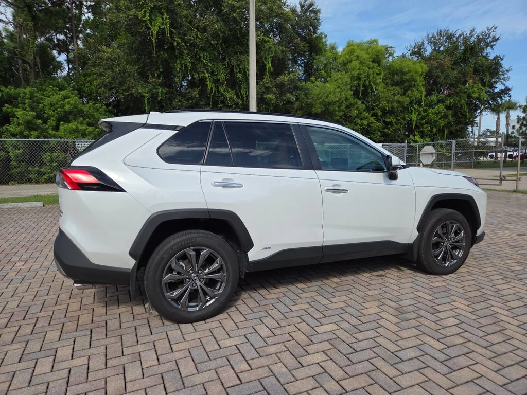 Used 2025 Toyota RAV4 Limited w/ Advanced Technology Package AWD/4WD image 11