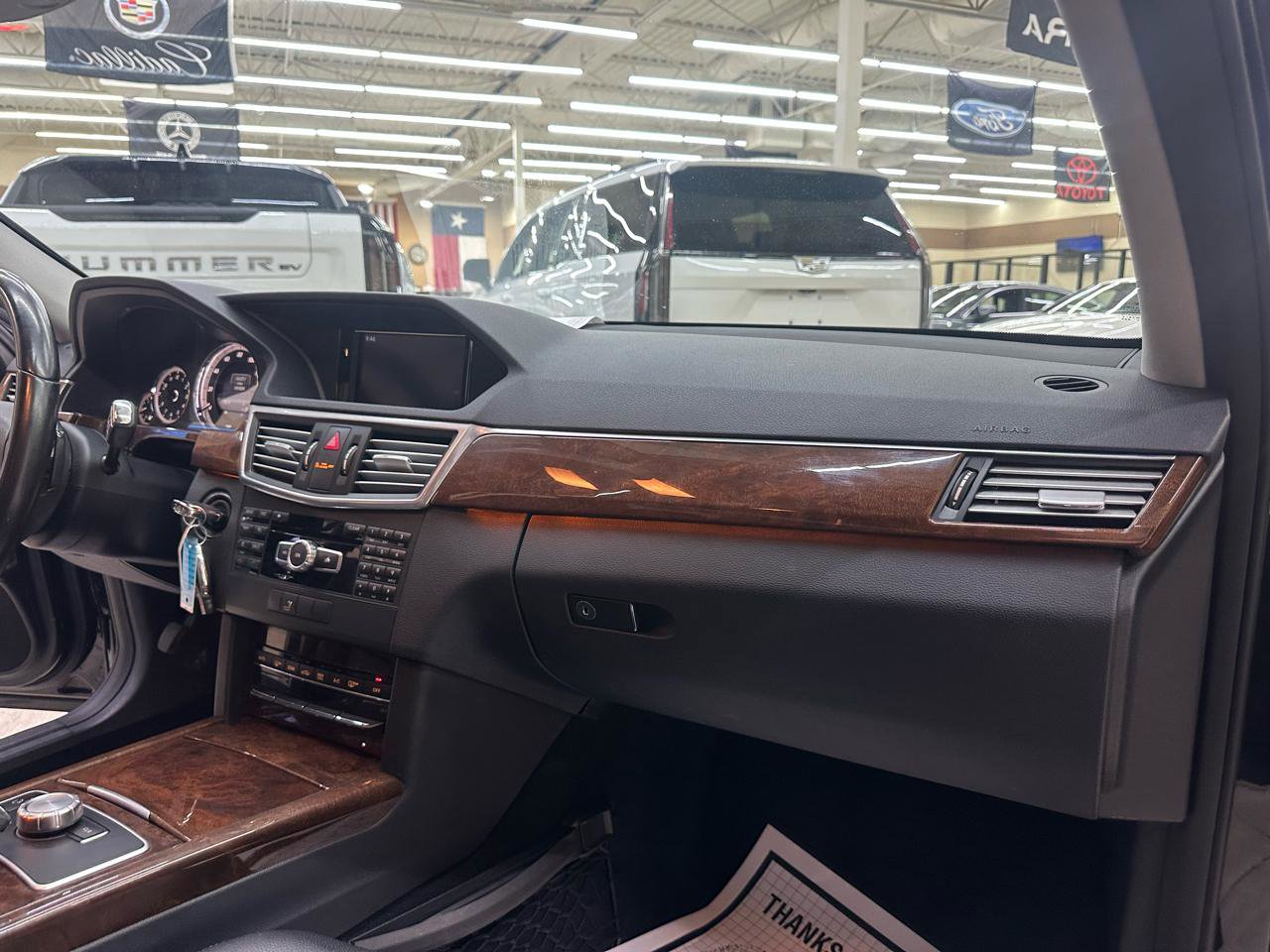 Used 2013 Mercedes-Benz E 350 BlueTEC Sedan image 39