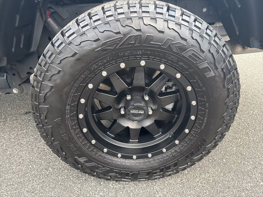 Used 2023 Jeep Gladiator Rubicon w/ LED Lighting Group image 18