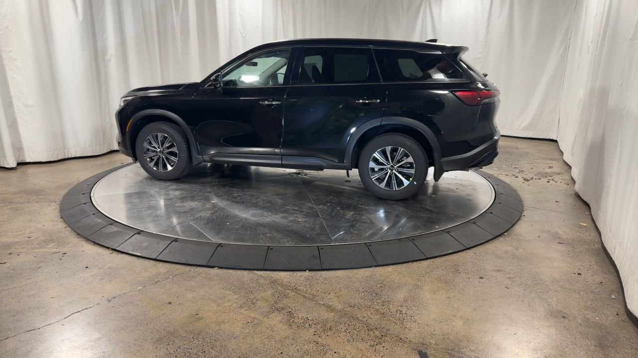 Certified 2025 INFINITI QX60 Pure image 7