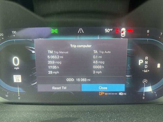 Used 2023 Volvo XC40 B5 Plus w/ Protection Package Premier AWD/4WD image 17