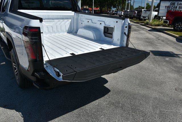 New 2026 GMC Sierra EV Elevation image 13