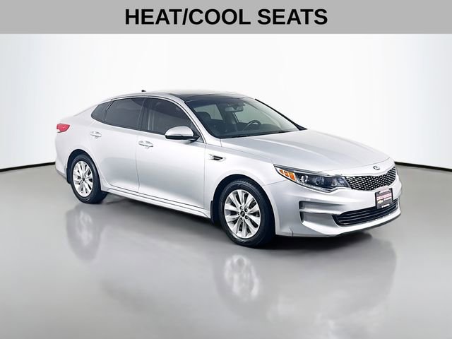 Used 2018 Kia Optima EX w/ Premium Package image 2