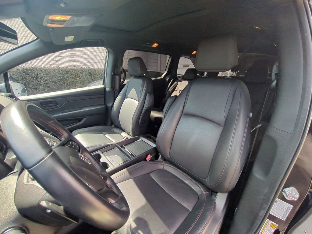 Used 2025 Honda Odyssey Sport-L image 25