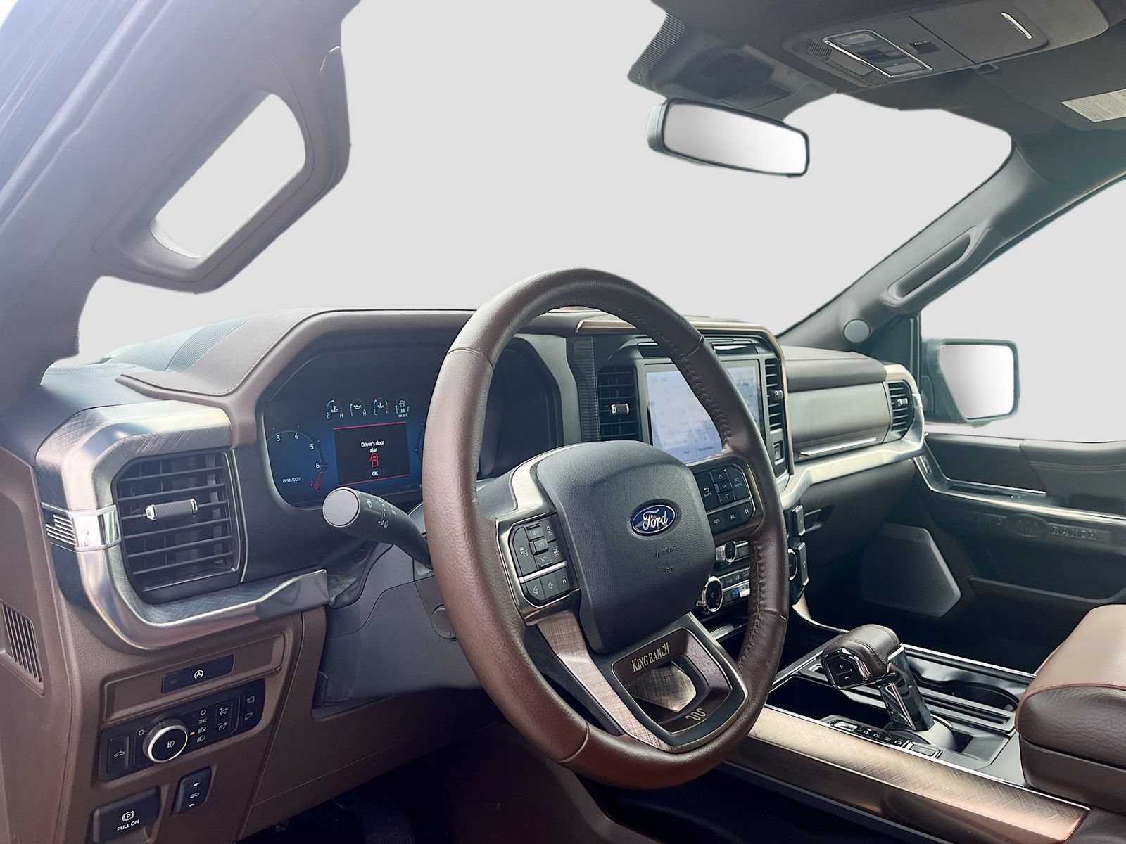 Used 2025 Ford F150 King Ranch w/ FX4 Off-Road Package AWD/4WD image 9