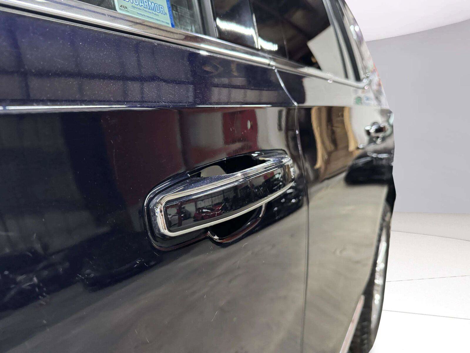 Used 2022 GMC Yukon SLT w/ SLT Luxury Package AWD/4WD image 20