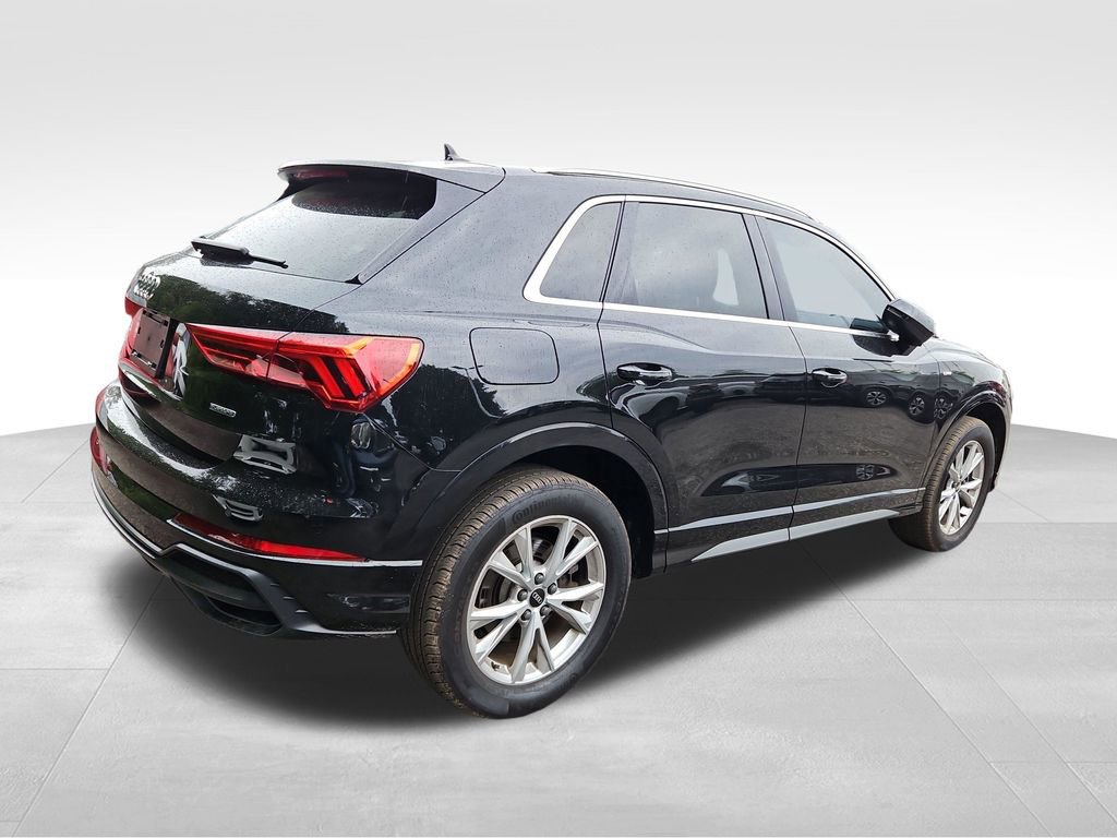 Used 2022 Audi Q3 2.0T Premium w/ Convenience Package AWD/4WD image 7