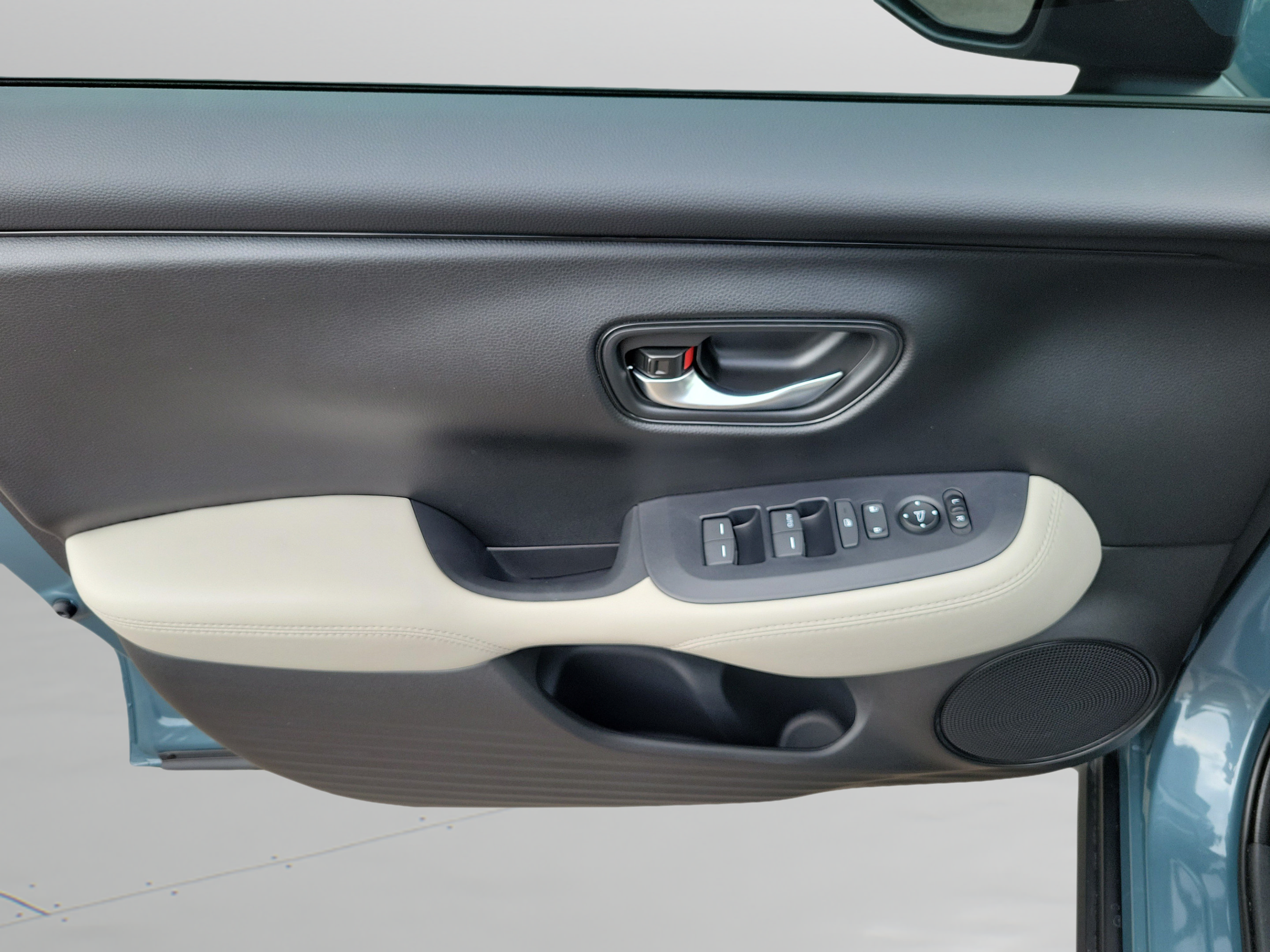New 2027 Honda HR-V LX image 21