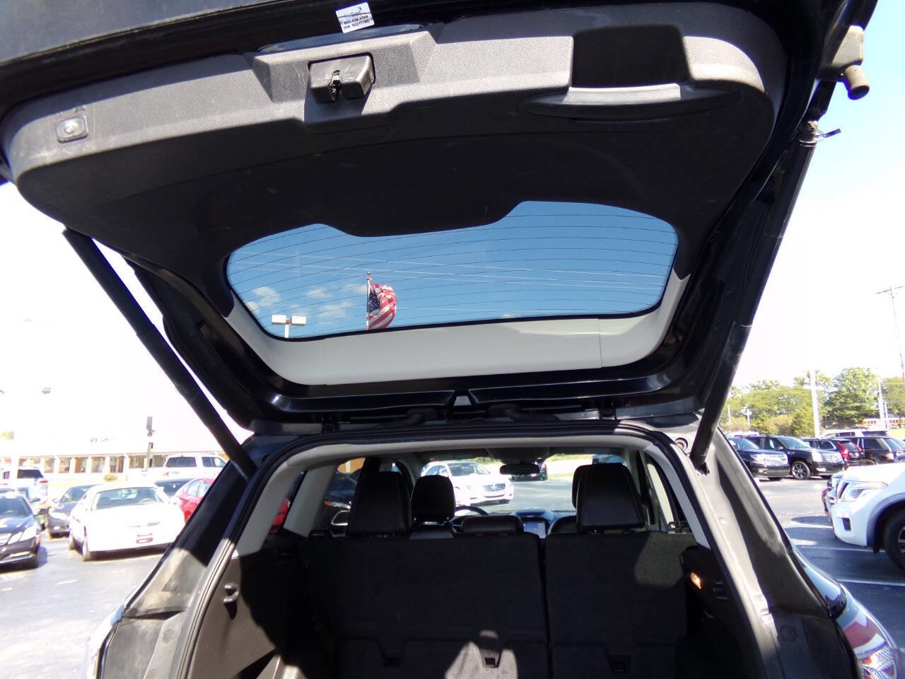 Used 2018 Ford Escape SEL image 21