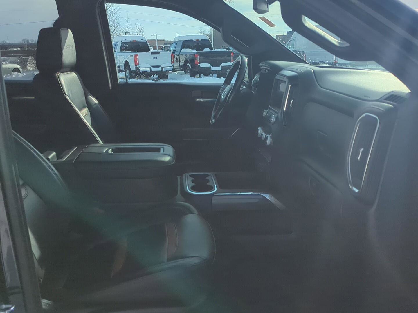 Used 2021 GMC Sierra 1500 AT4 image 23