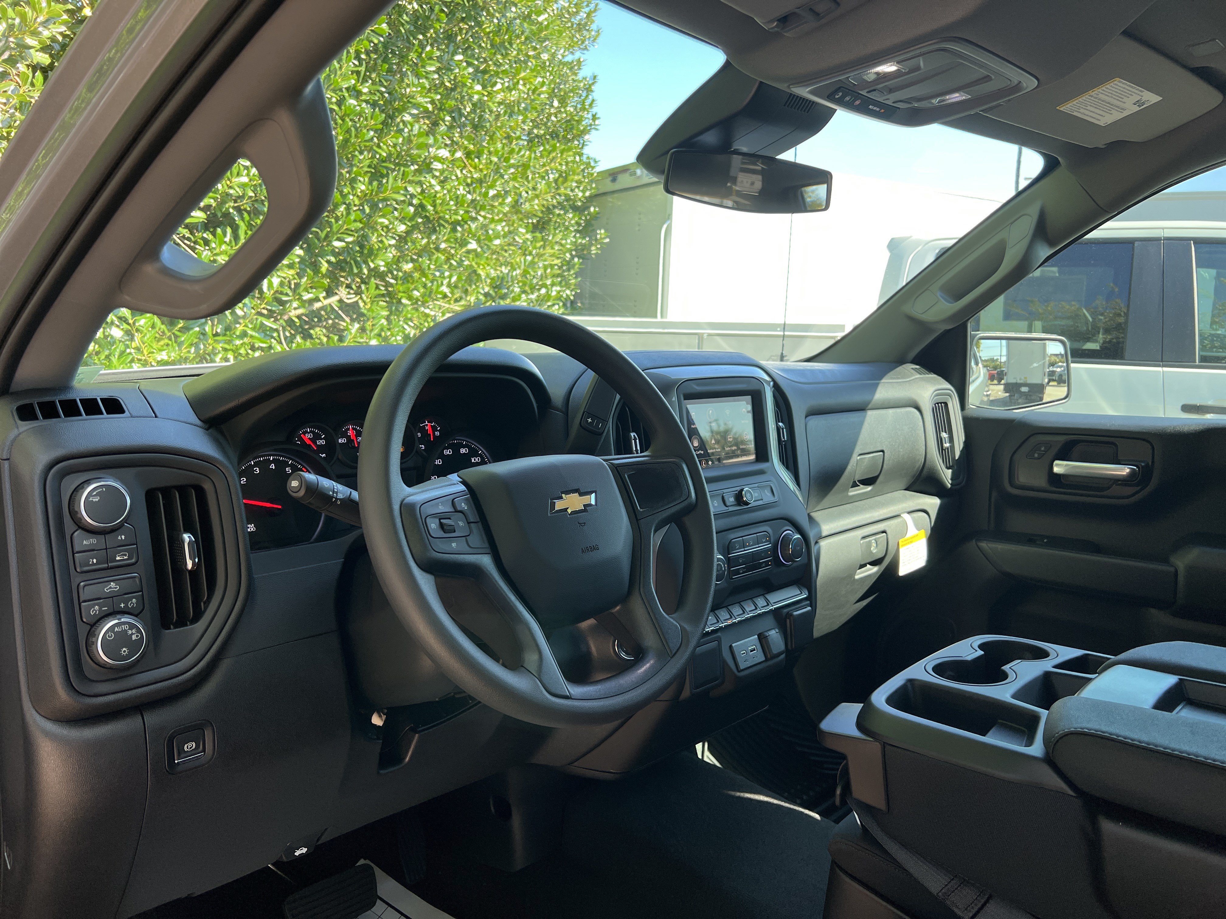 New 2026 Chevrolet Silverado 1500 Custom w/ Turbomax Blackout Package AWD/4WD image 17