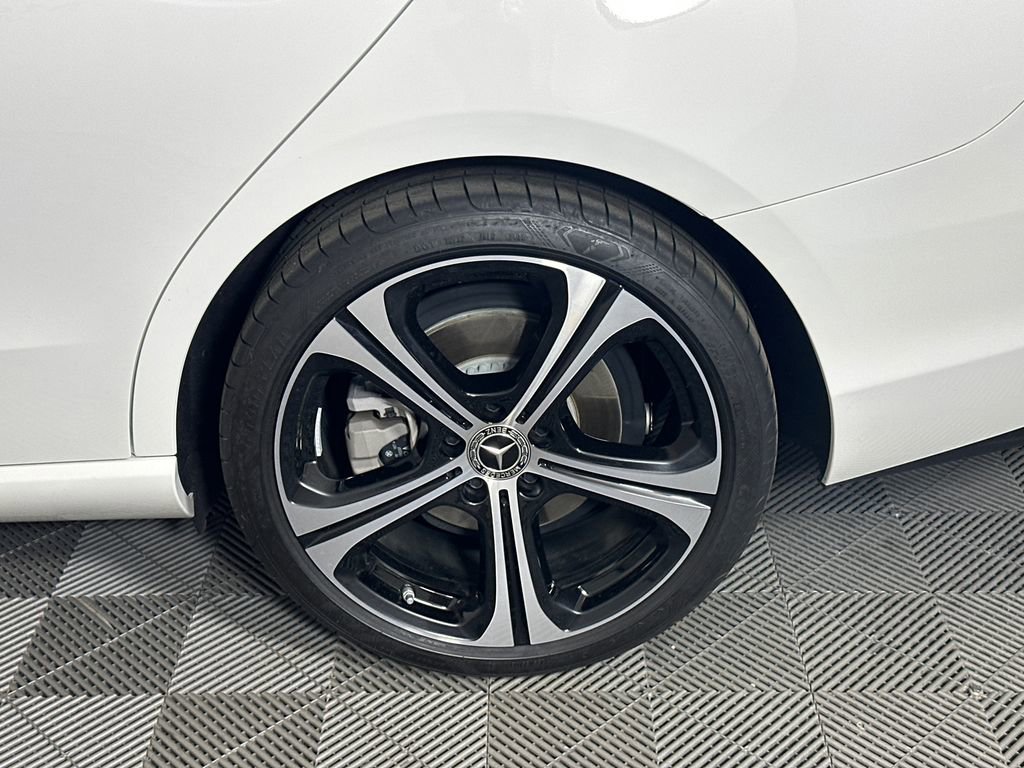 Certified 2025 Mercedes-Benz C 300 Sedan image 22