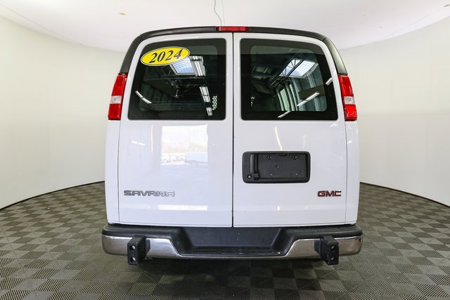 Used 2024 GMC Savana 2500 w/ Driver Convenience Package image 8