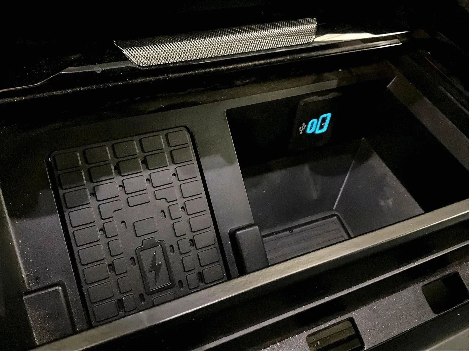 Used 2025 Ford F350 Lariat w/ Chrome Package image 31