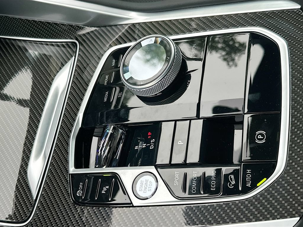 New 2026 BMW X6 M60i AWD/4WD image 17