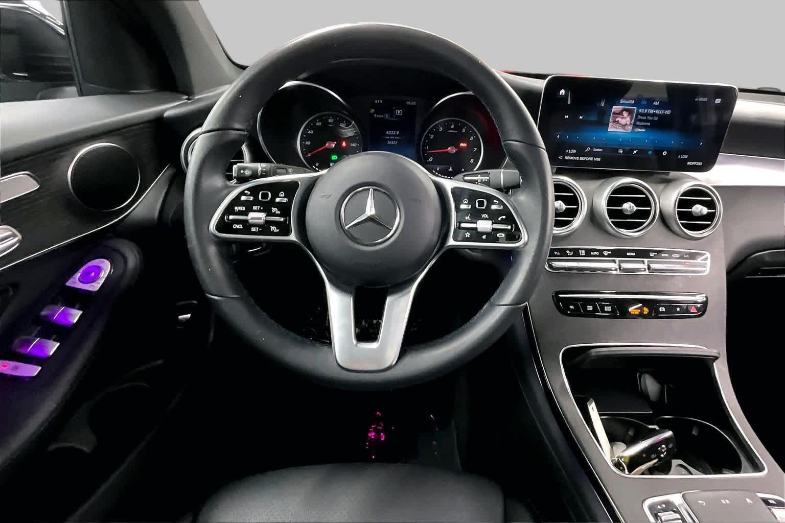 Used 2022 Mercedes-Benz GLC 300 image 5