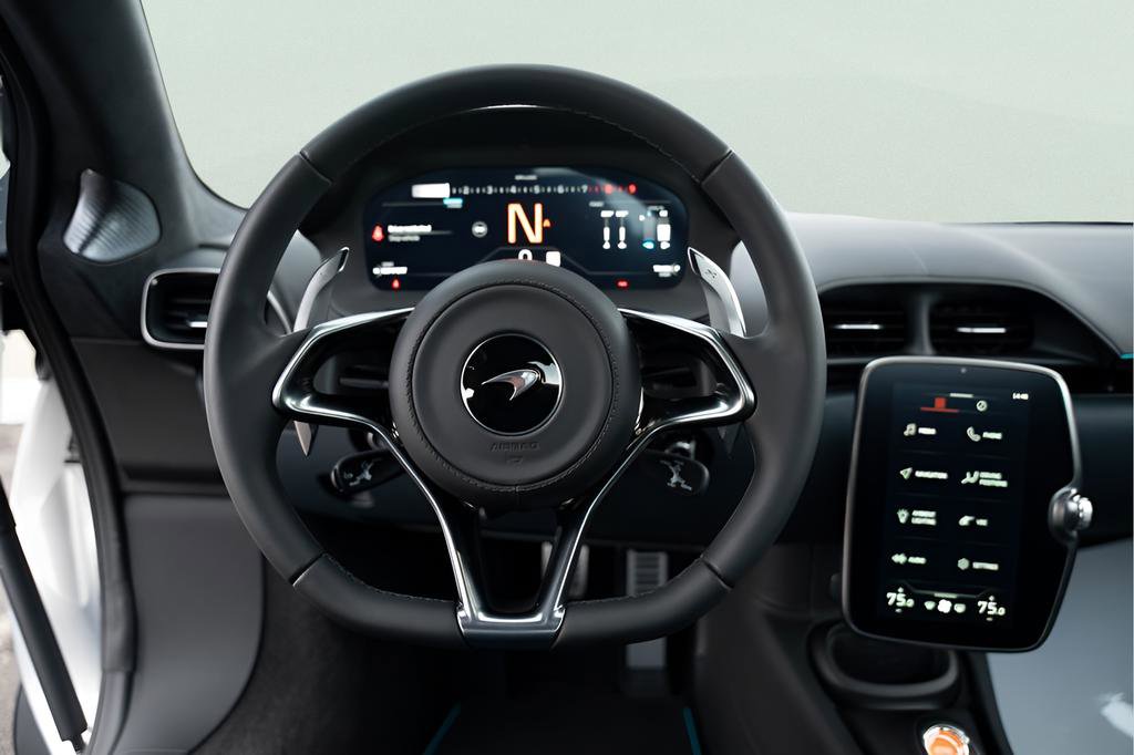 New 2026 McLaren Artura Spider image 40