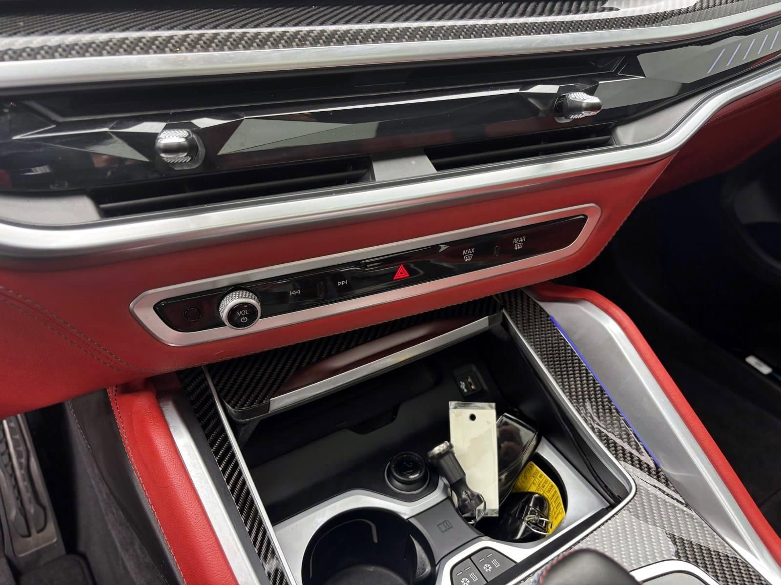 Used 2025 BMW X5 M Competition w/ Executive Package image 22