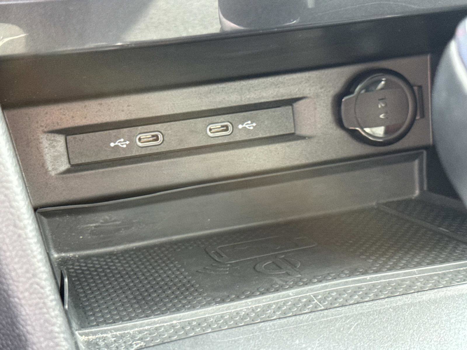 Certified 2023 Volkswagen Tiguan SEL R-Line image 28