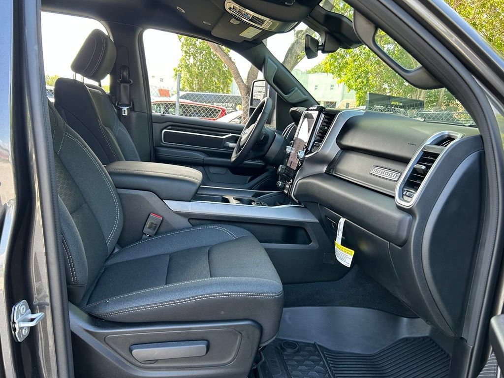 Used 2025 RAM 1500 Big Horn AWD/4WD image 48