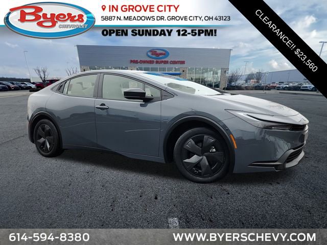 Used 2024 Toyota Prius LE image 1