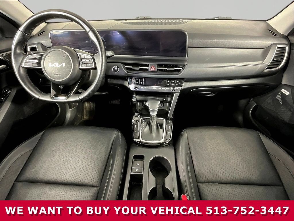 Used 2024 Kia Seltos SX w/ SX Sunroof Package AWD/4WD image 7