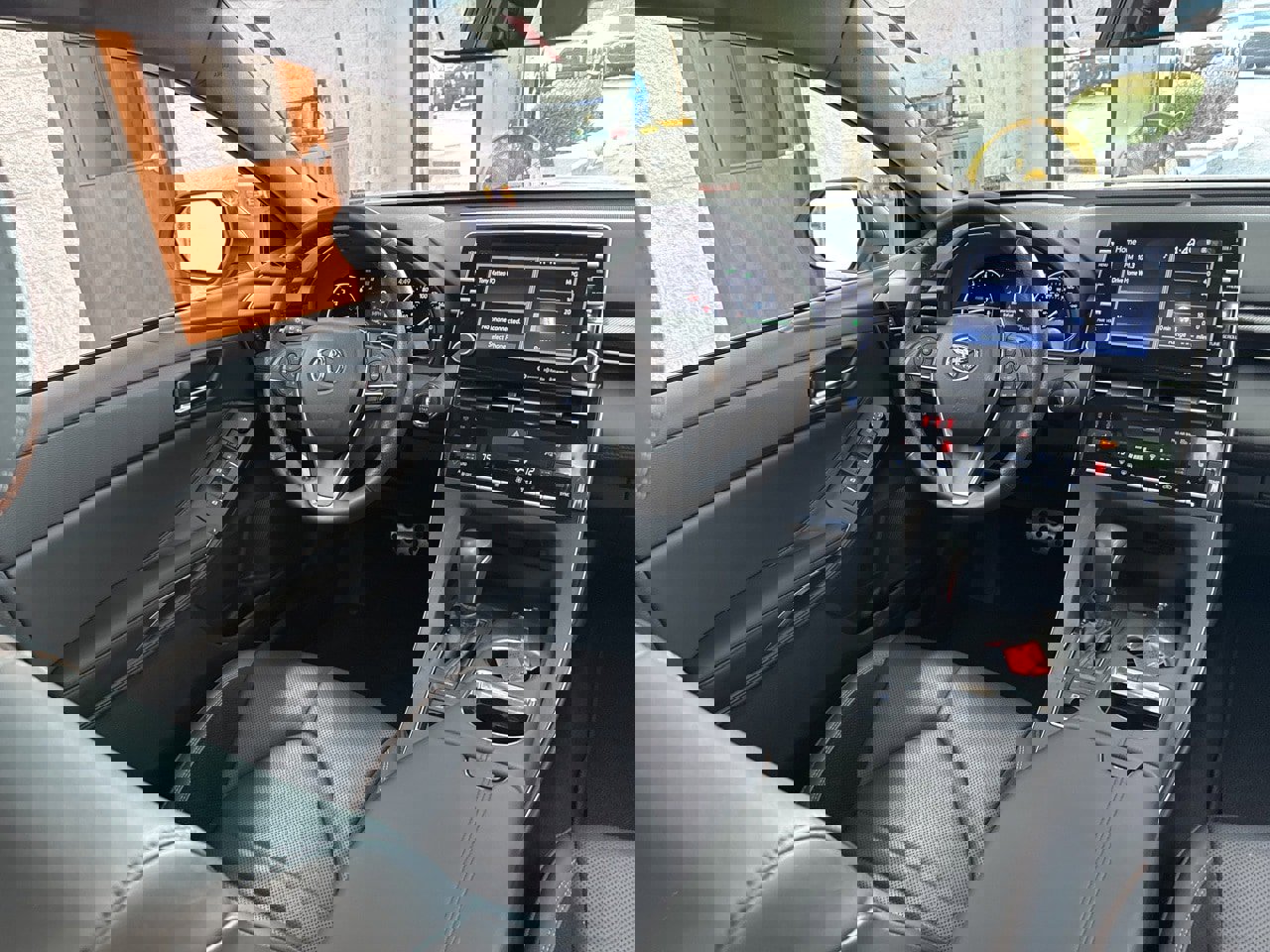 Certified 2020 Toyota Avalon XSE image 46