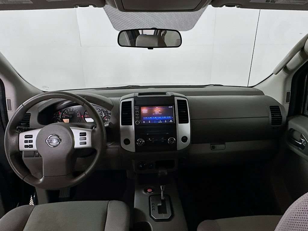 Used 2021 Nissan Frontier S AWD/4WD image 3