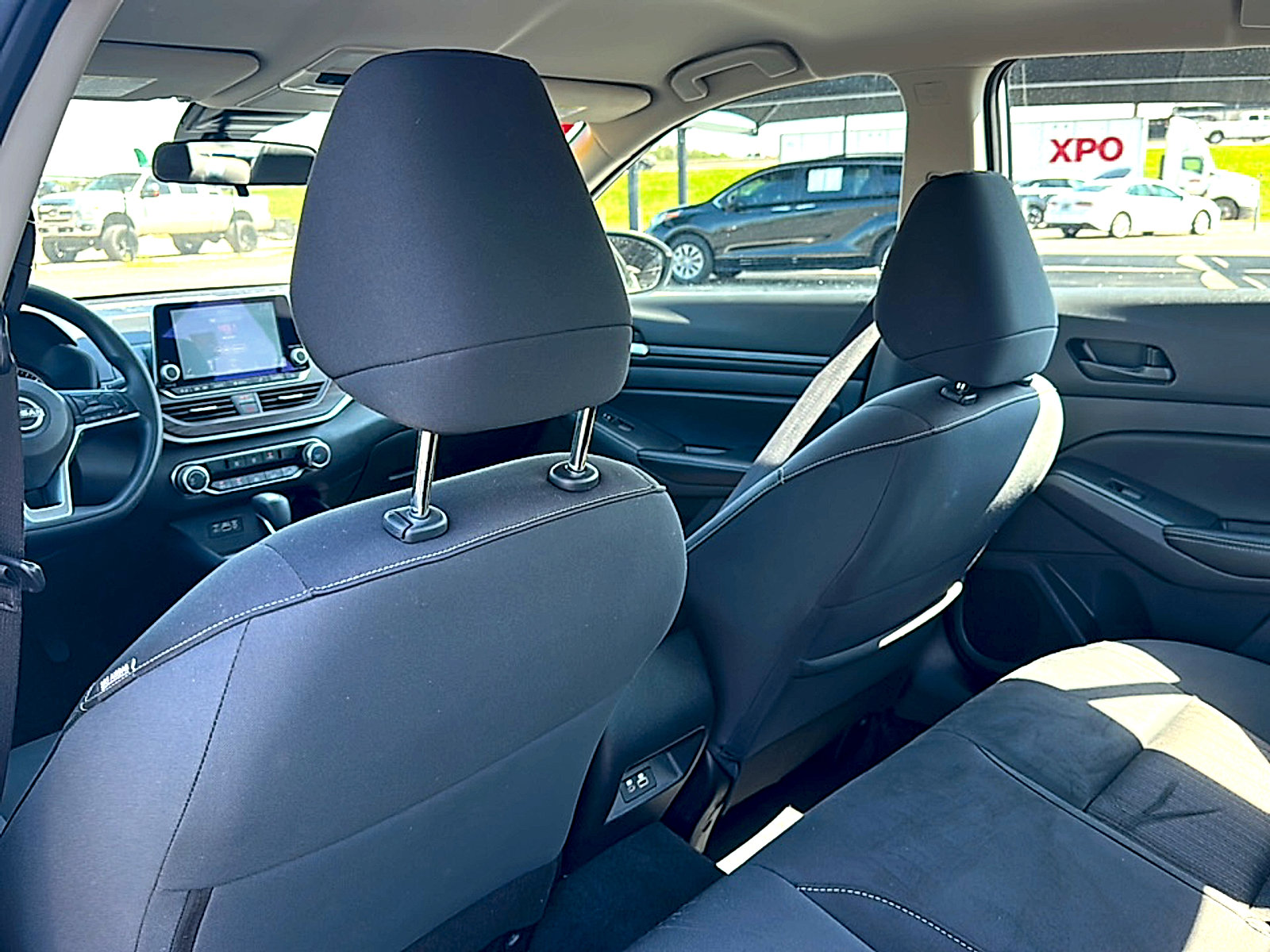 Used 2024 Nissan Altima 2.5 SV image 17