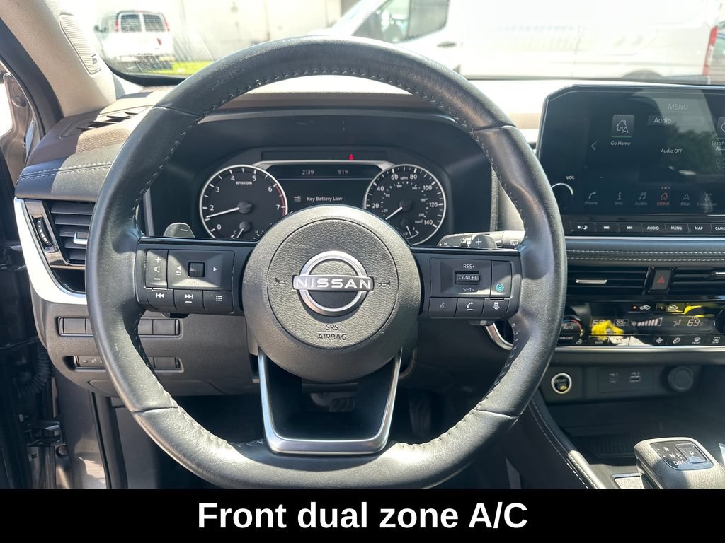 Used 2023 Nissan Rogue SL w/ SL Premium Package FWD image 14