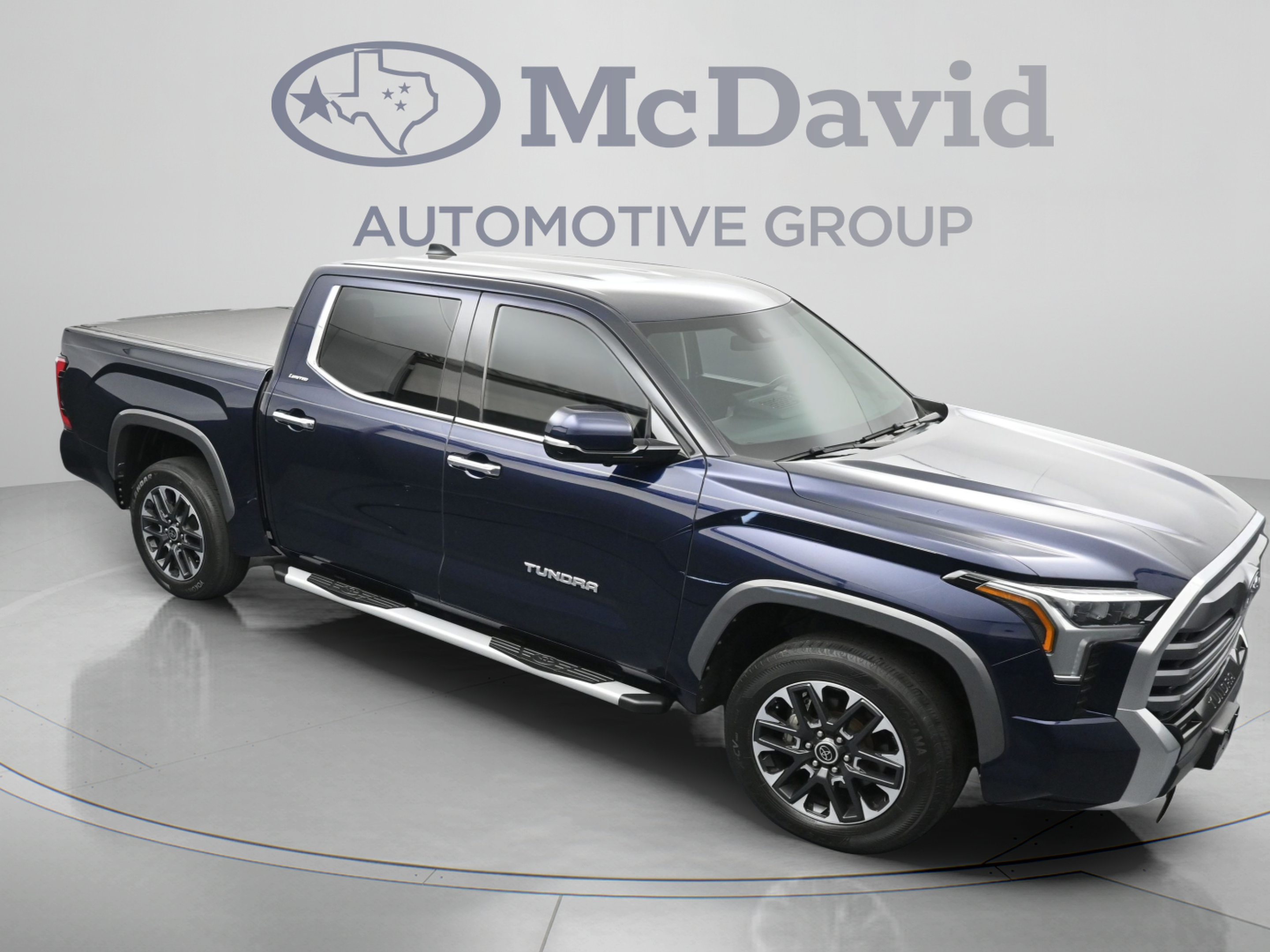 Used 2023 Toyota Tundra Limited AWD/4WD image 32