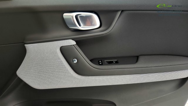 Used 2023 Polestar Polestar 2 w/ Pilot Pack FWD image 41