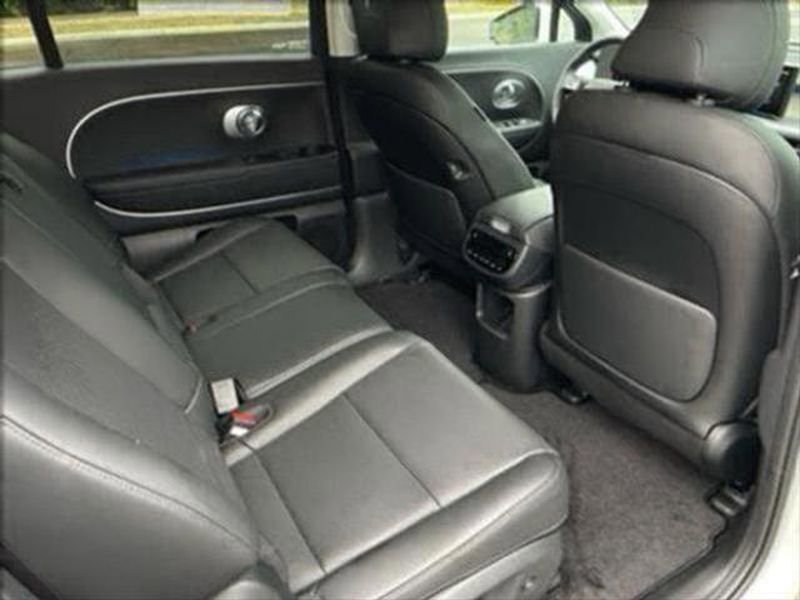 New 2026 Hyundai Ioniq 9 SEL image 19