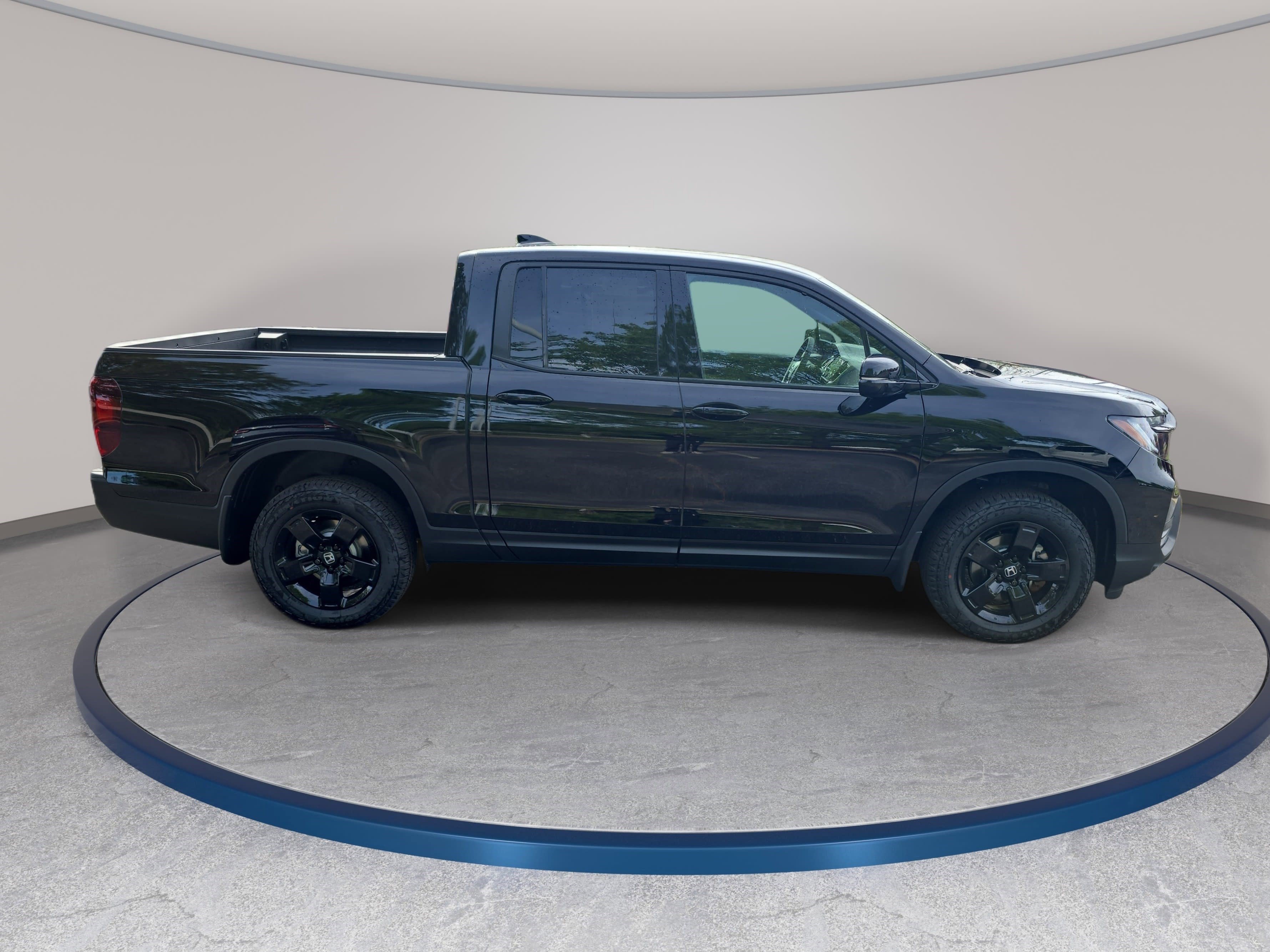 New 2026 Honda Ridgeline Black Edition image 4
