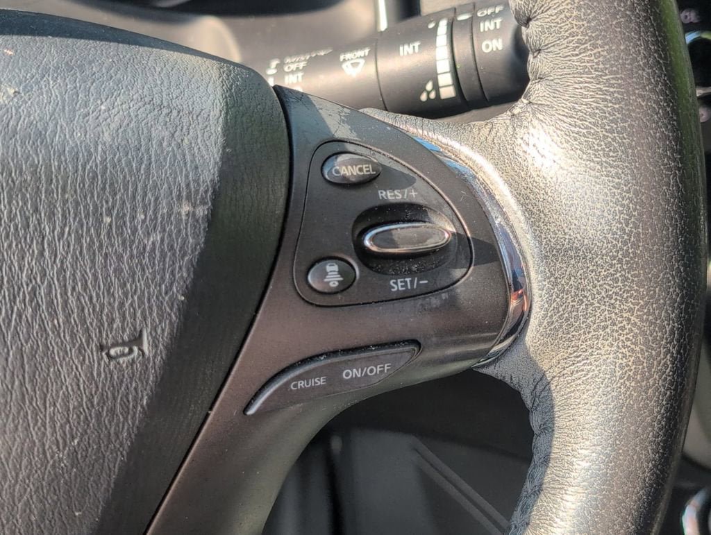 Used 2020 Nissan Murano SL w/ Moonroof Package FWD image 25