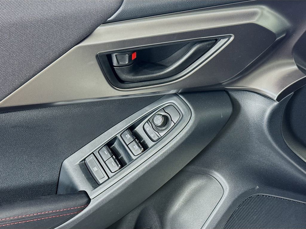 Used 2025 Subaru Impreza 2.0i Sport image 17