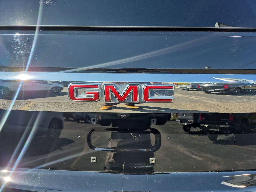 Certified 2023 GMC Yukon XL SLE image 33