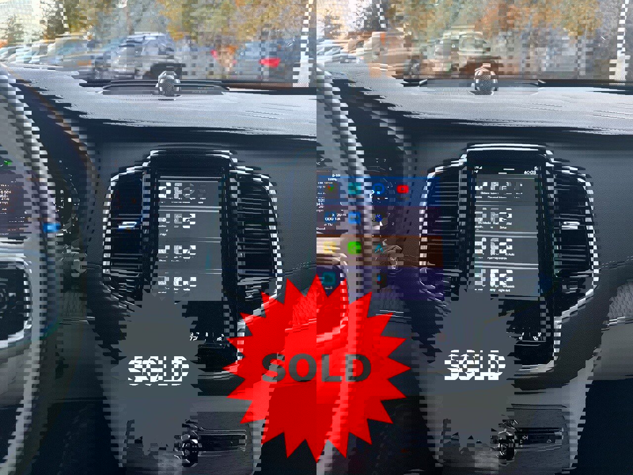 Certified 2023 Volvo XC90 B6 Ultimate w/ Lounge Package image 28