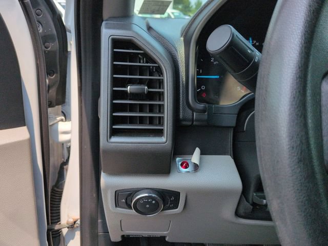Used 2019 Ford F550 4x4 Regular Cab Super Duty image 19