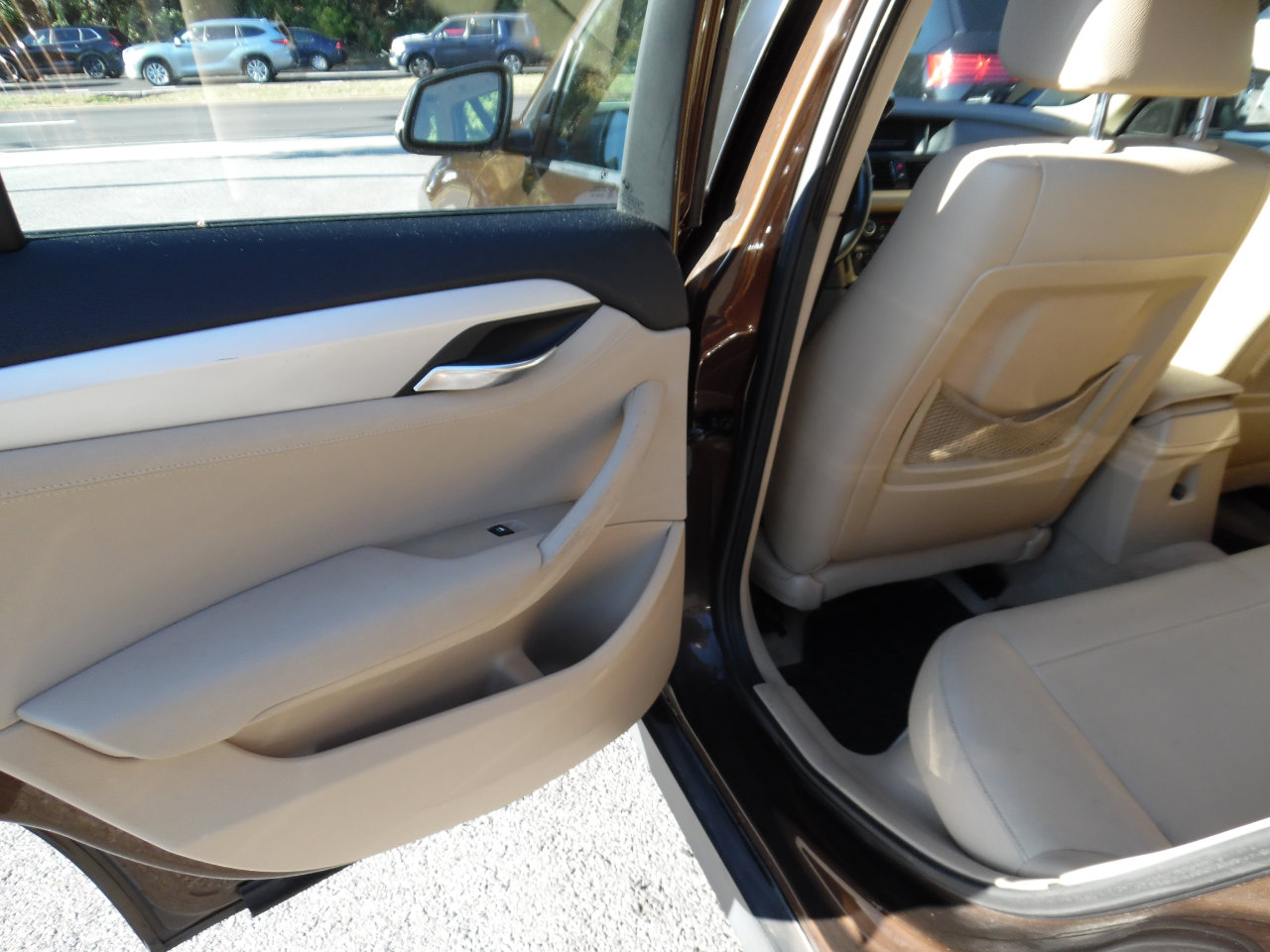 Used 2014 BMW X1 xDrive28i image 16