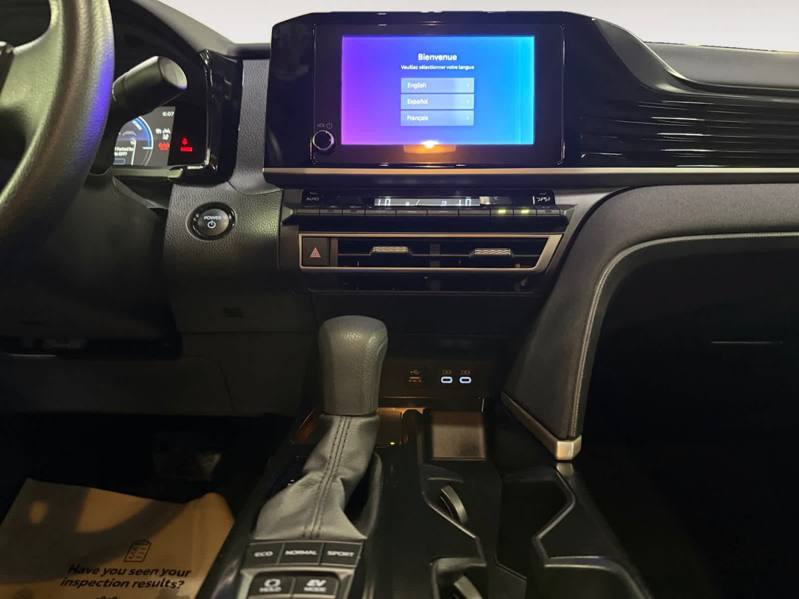 Used 2025 Toyota Camry LE FWD image 18