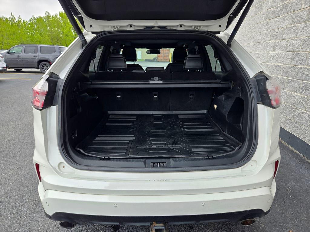 Used 2021 Ford Edge ST-Line w/ Class II Trailer Tow Package AWD/4WD image 35